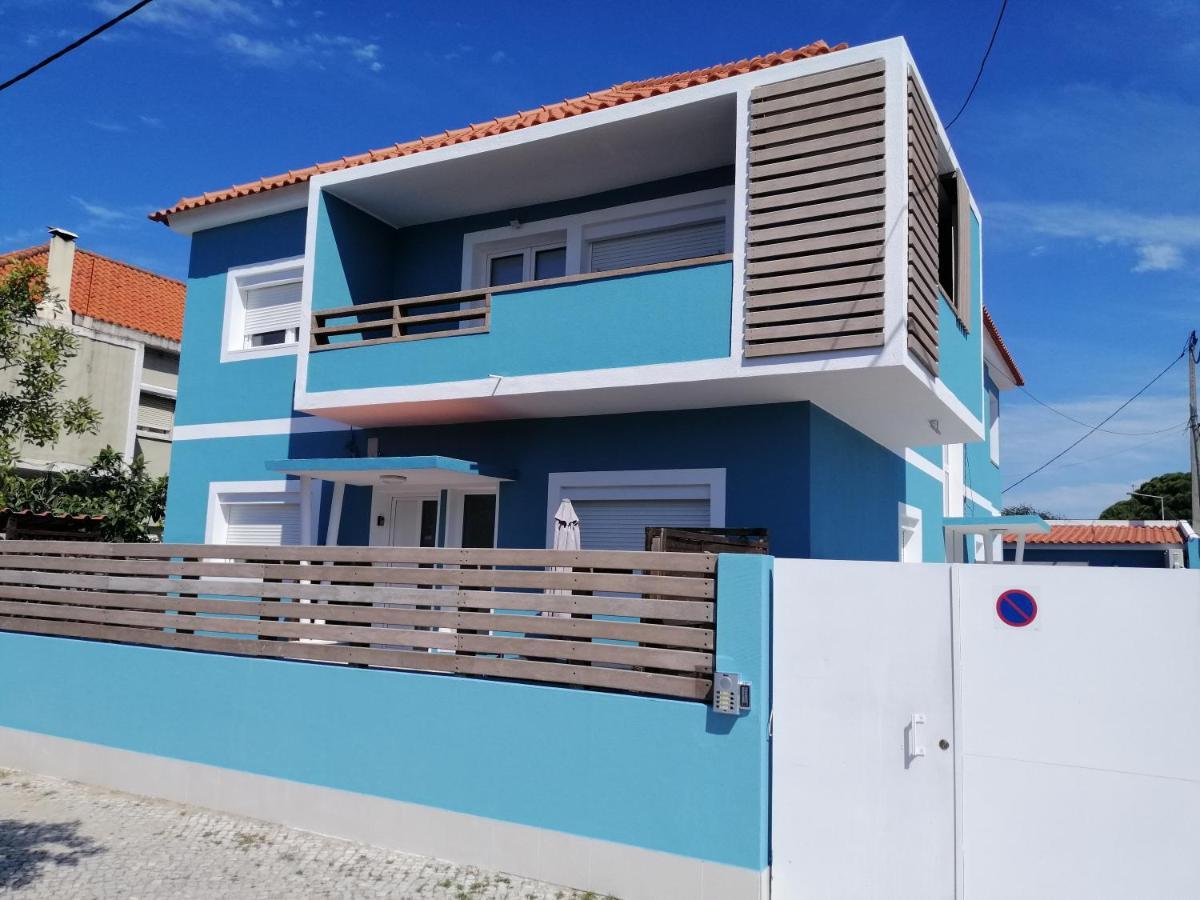 Lisbon Beach Apartments 4 Коста да Капарика Екстериор снимка